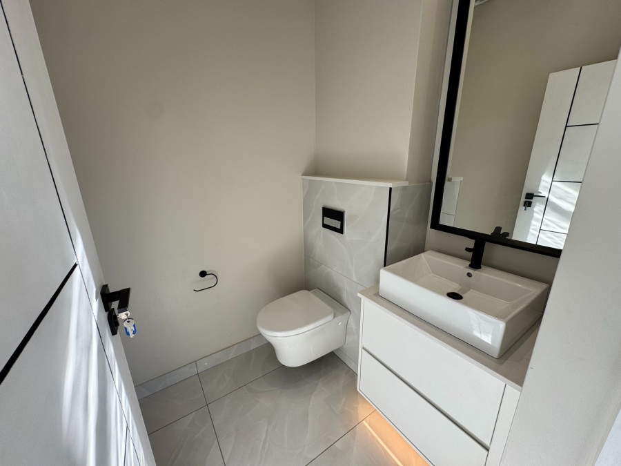 3 Bedroom Property for Sale in Sandown Western Cape